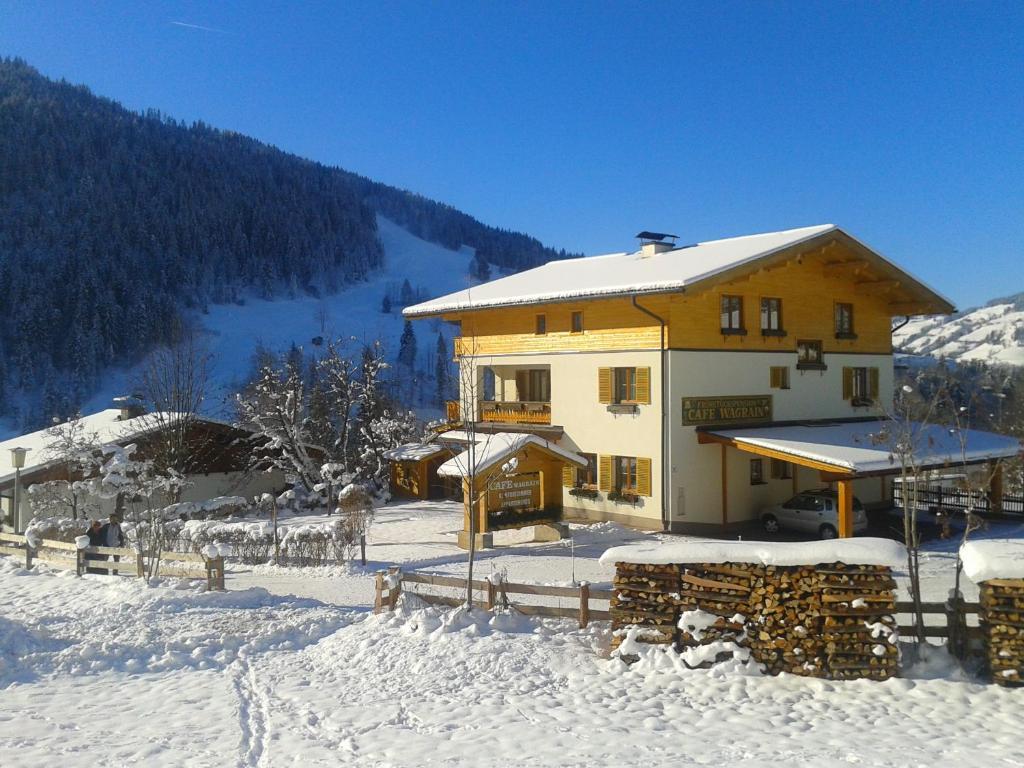 Fruehstueckspension Wagrain - Viktoria Flasch Exterior photo